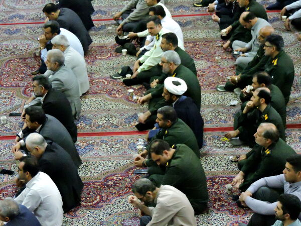 گرامیداشت شهدای هفته دولت در مسجد حظیره یزد