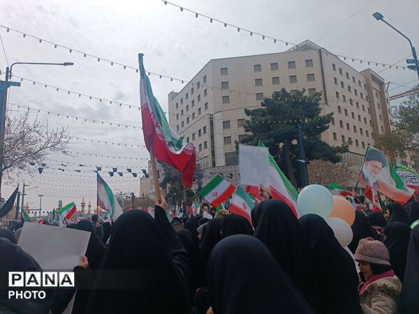 راهپیمایی روز قدس همراه با تشییع پیکر شهید مجتبی پارسا روش