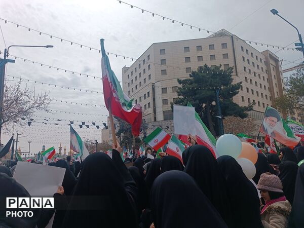 راهپیمایی روز قدس همراه با تشییع پیکر شهید مجتبی پارسا روش