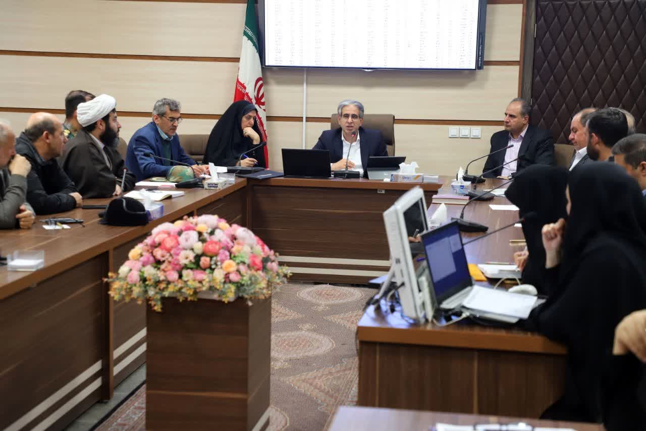 تعیین تکلیف بازماندگان از تحصیل، راه‌حل اصلی برای مهار بی‌سوادی در آذربایجان شرقی