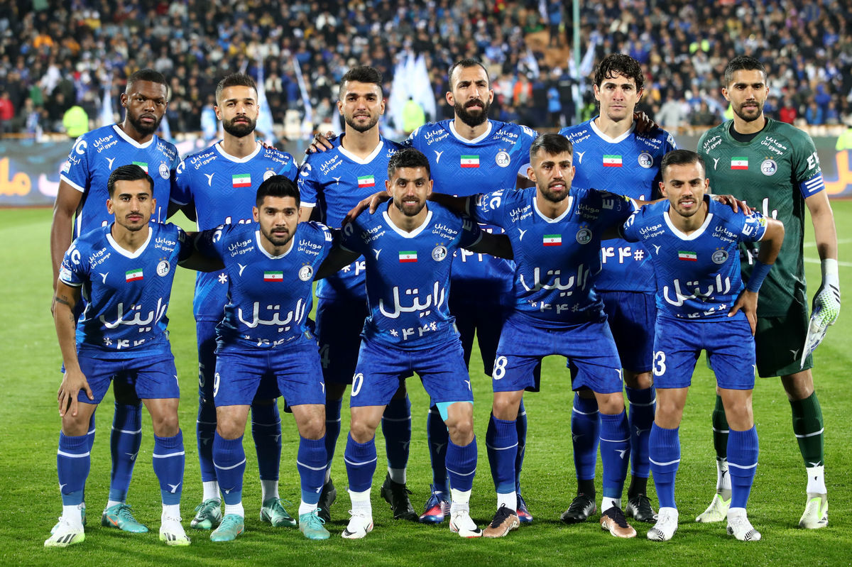 مسئولان ورزش کشور در بحث واگذاری  استقلال و پرسپولیس صادق باشند