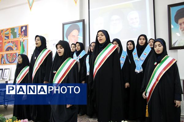 همایش «یاوران انقلاب» پیشتازان هنرستان شهریار تبریز