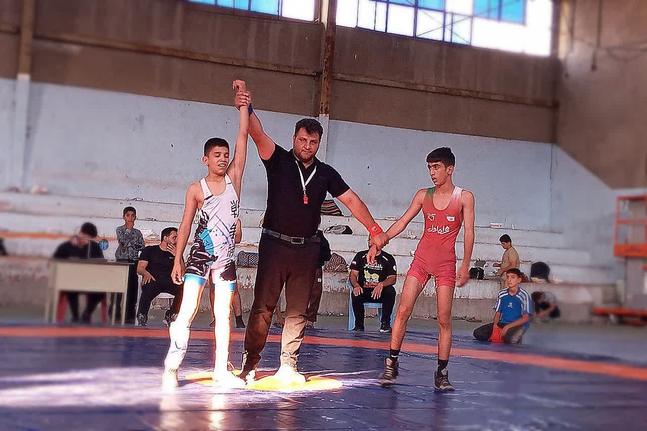 برگزاری مسابقات کشتی فرنگی نونهالان کهگیلویه و بویراحمد در باشت 