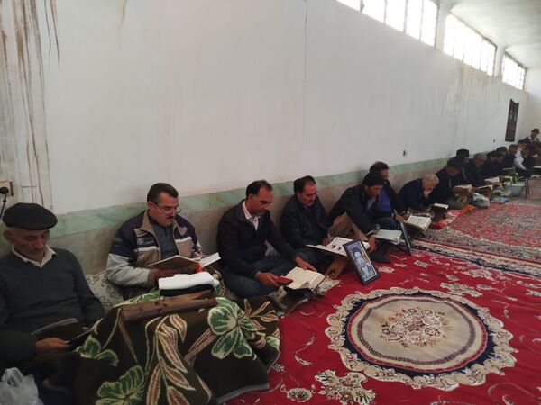 مراسم چراغ برات در قبرستان روستای فدافن