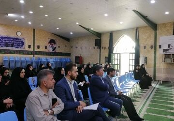فرهنگیان زرقان مهمان معنویات و ارزش‌های مناطق جنگی 