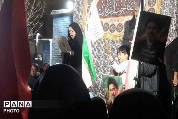 طنین فریاد «لبیک یا امام» در پیشوا؛ دبستان آیت‌الله خامنه‌ای به نام «شهید امام سید علی حسینی خامنه‌ای» تغییر یافت