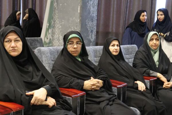 تجلیل از معلمان نمونه مازندران