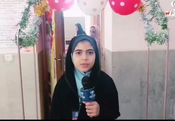 جشن شکوفه‌ها در دبستان دخترانه استقلال شهرضا