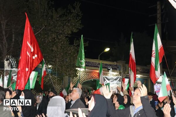 تشییع پیکر پاک جانباز سرافراز دفاع مقدس شهید حسن برزو در چهل و یکمین خروش شبانه مردم رجایی شهر کرج