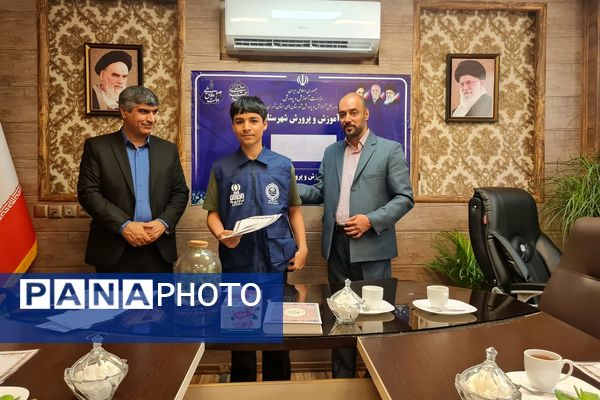 دیدار مسئولان اداره آموزش و پرورش پردیس با خبرنگاران پانا 