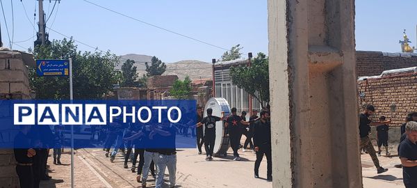 عزاداری ظهر عاشورا در روستای حسن آباد بلهر 