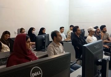 نشست تخصصی وقف با موضوع علم و فناوری در جم