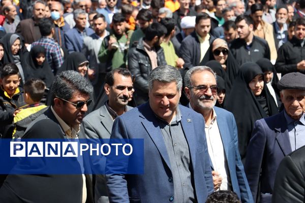 طنین فریاد قدس در خیابان‌های تربت حیدریه 