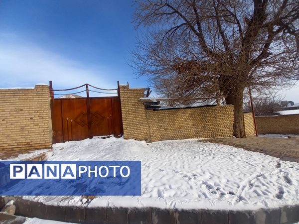 بارش برف زمستانی در روستا بتو 