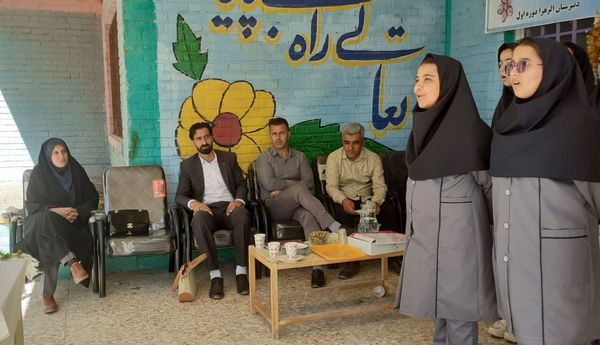 آغاز سال تحصیلی جدید با برگزاری جشن «جوانه‌ها» در بیرانشهر