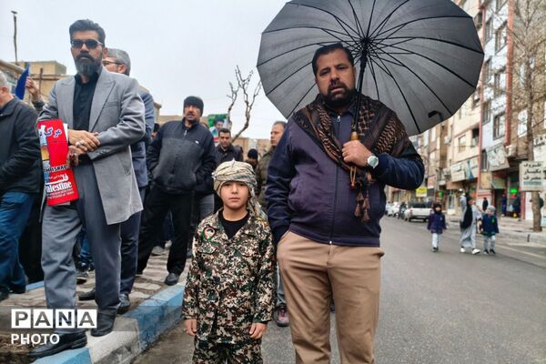 تجدید پیمان مردم ولایتمدار بهارستانی با سومین رهبر انقلاب در روز قدس