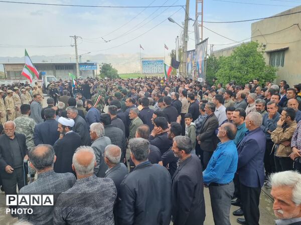 مراسم تشییع پیکر شهید اقتدار در روستای بلیان
