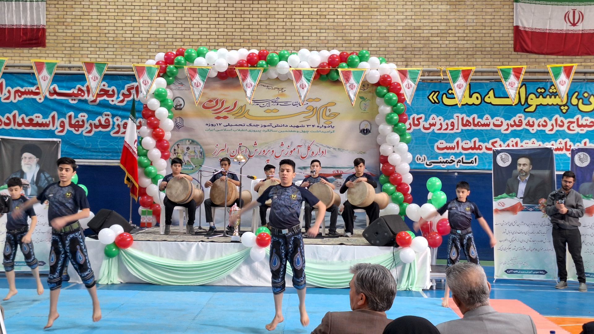 افتتاحیه استانی مسابقات ورزشی «جام اقتدار» یادواره شهدای دانش‌آموز جنگ ۱۲ روزه در آموزش‌وپرورش ناحیه ۴ کرج