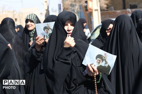 قیام مردم انقلابی شهر کهک قم به خونخواهی رهبر شهید 