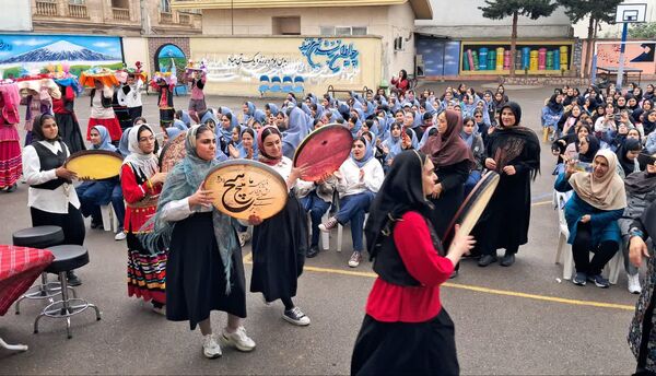طلوع فرهنگ مازندران در دبیرستان شهید بهداشت قائمشهر
