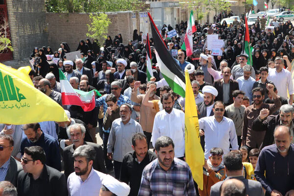 راهپیمایی روز قدس در شهر قنوات قم