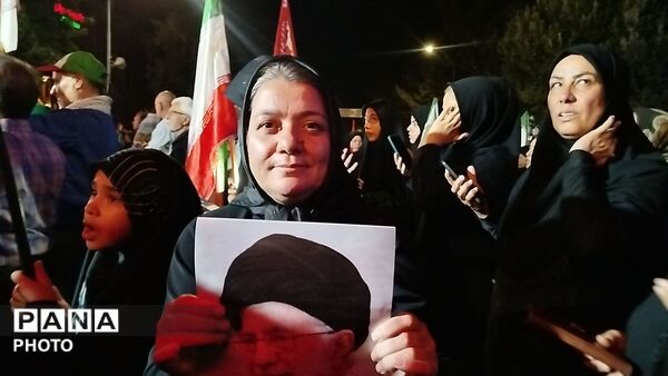 خونخواهی امام شهید ایران در خیابان امام خمینی-۱