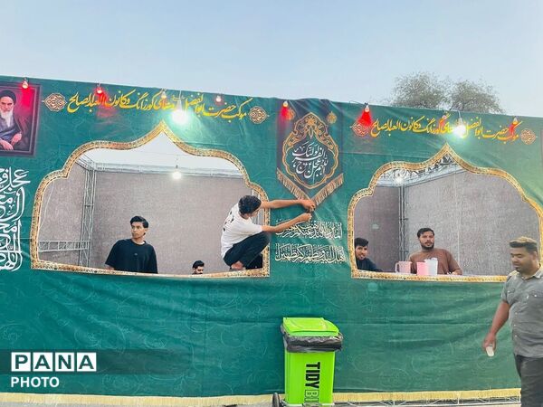 خدمت‌رسانی فرهنگی و مردمی در میناب به یاد شهدا