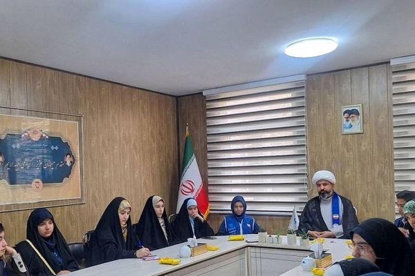 دانش‌آموزان خبرنگار با نگاه دقیق و خلاق بازتاب‌دهنده موفقیت‌ها و چالش‌های محیط مدرسه هستند