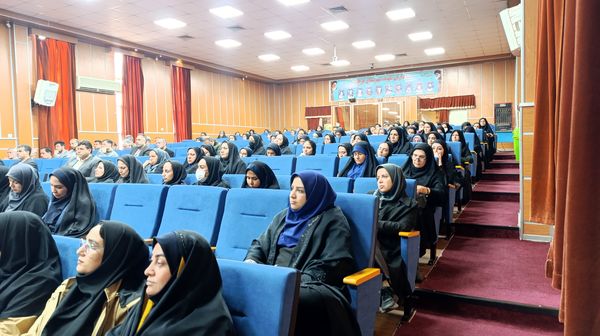 برگزاری طرح یاریگران زندگی در کانون ملائک شهرستان قرچک 