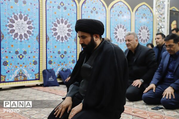 هم‌نوایی جامعه فرهنگیان تهران در سوگ رهبر شهید