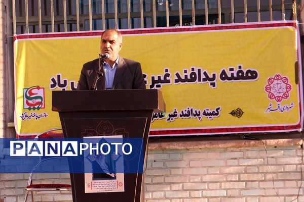 نواختن زنگ پدافند غیرعامل در هنرستان کوثر باقرشهر 