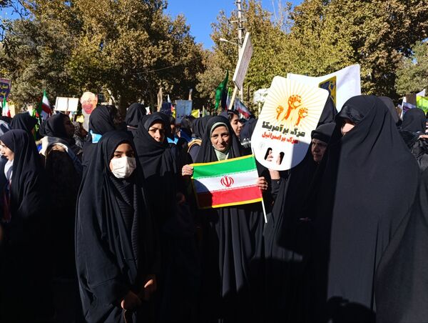 راهپیمایی ۱۳ آبان و روز دانش آموز در نیشابور 