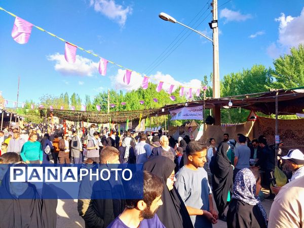 جشنواره ریواس در کوهسرخ