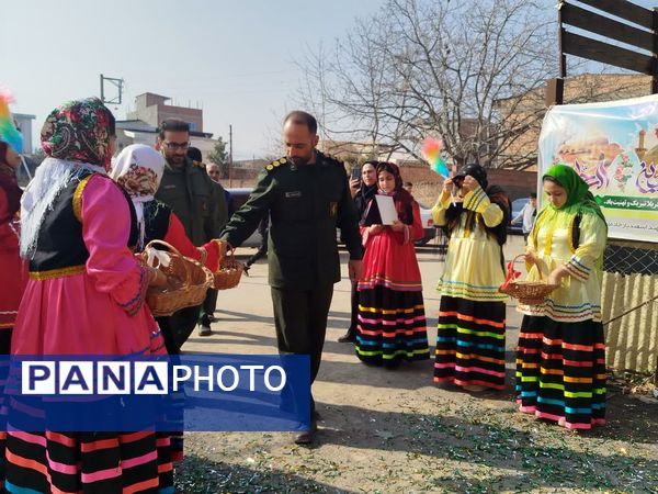 گرامیداشت سالروز ورود امام خمینی به میهن در نماز جمعه گلوگاه 