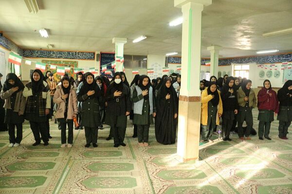 مدرسه حضرت معصومه میزبان نشست تخصصی هدایت تحصیلی دانش‌آموزان پایه نهم