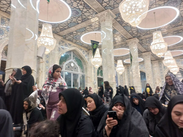 مراسم احیا شب بیست و یکم ماه رمضان در مسجد اعظم قم