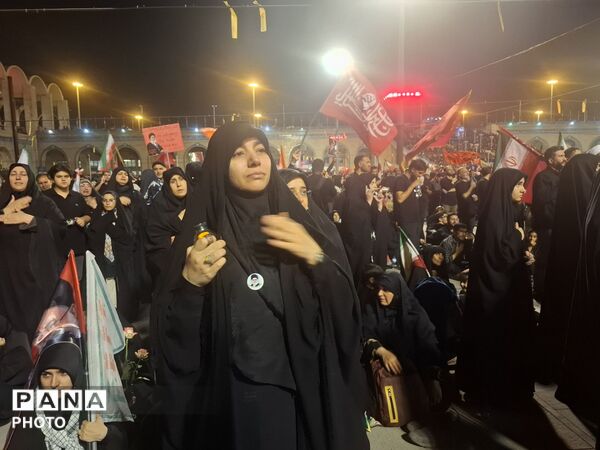 وداع با آقای شهید ایران