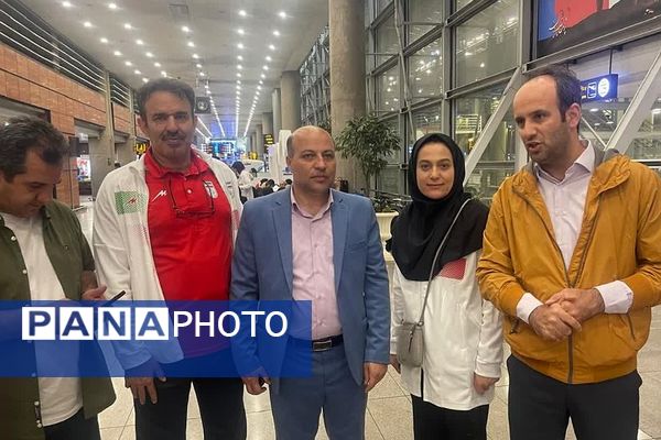 آیین بدرقه کاروان ورزشی دانش‌آموزی مسابقات جهانی صربستان به میزبانی آموزش‌و‌پرورش ناحیه دو شهرری 