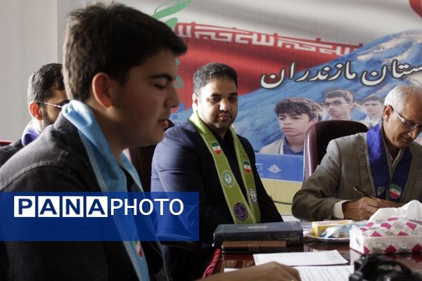 دیدار نماینده مردم ساری و میاندرود در مجلس شورای اسلامی با دانش‌آموزان مازندران