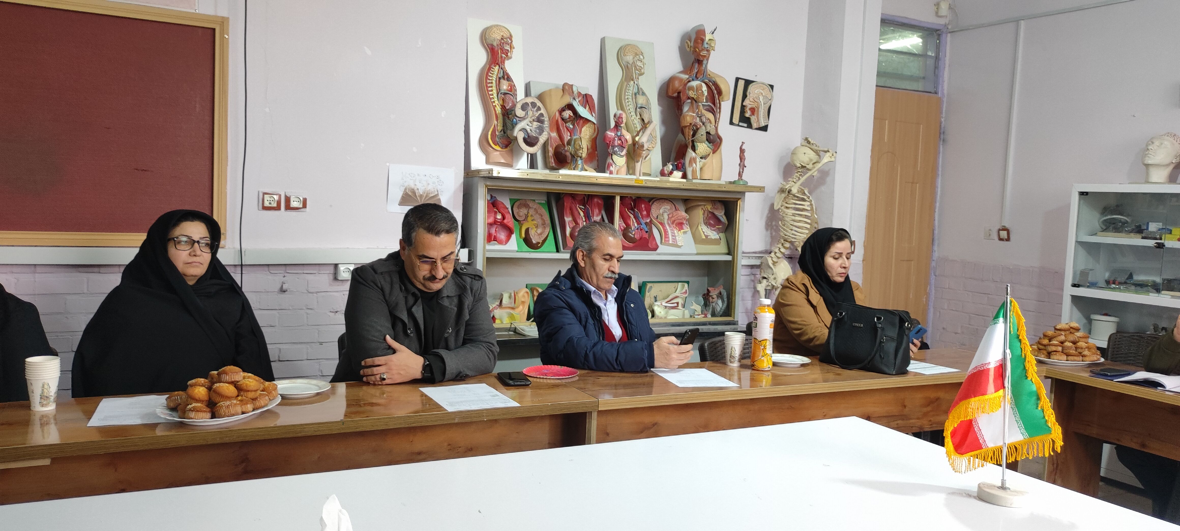 برگزاری کارگاه هدایت تحصیلی پایه نهم در دبیرستان فرزانگان شیروان