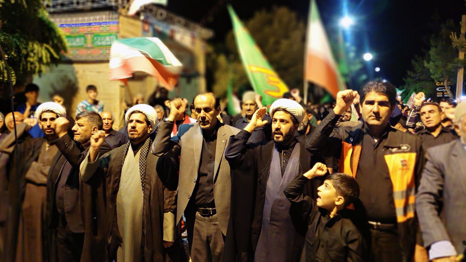 مارگون در شب چهارم محرم غرق در ماتم و عشق حسینی شد