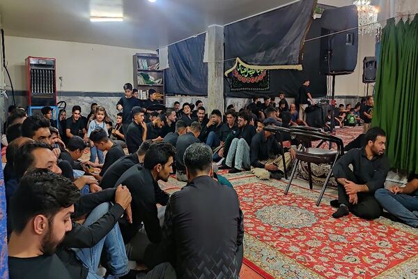 مراسم عزاداری شب تاسوعای حسینی در مسجد جامع شهر بار