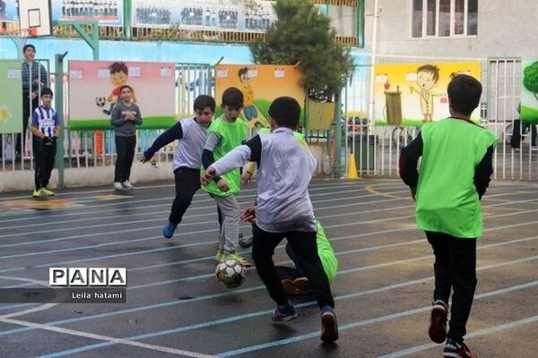 دهه‌ها نسبت به ورزش دانش‌آموزی بی‌تفاوت بودیم/ معلمان ورزش، مظلوم‌ترین قشر در مسیر استعدادیابی فوتبال کشور