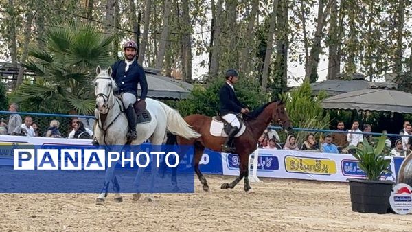 مسابقه کشوری پرش با اسب در مزرعه سامان شهرستان محمودآباد