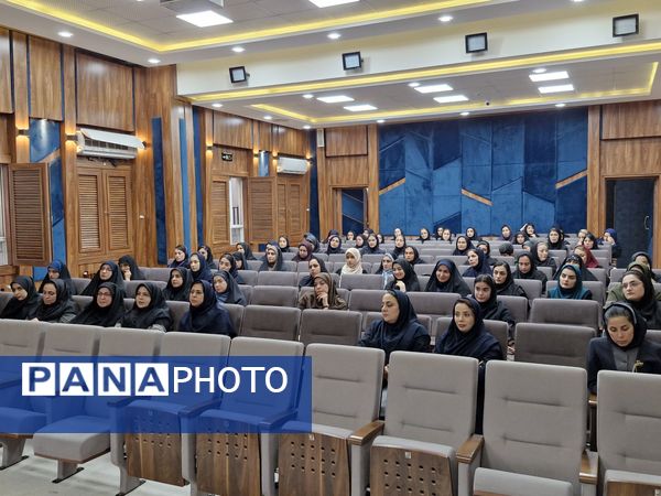 دوره توانمند‌سازی مربیان کودکستان‌ها 