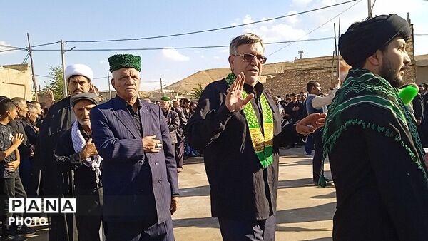 تشییع و تدفین شهید مصطفی حسینی در روستای سید آباد 