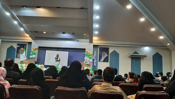 جشن باشکوه میلاد حضرت زهرا(س) در سالن همایش نمایشگاه بین‌المللی مشهد
