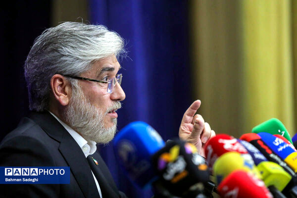 نشست خبری وزیر علوم، تحقیقات و فناوری