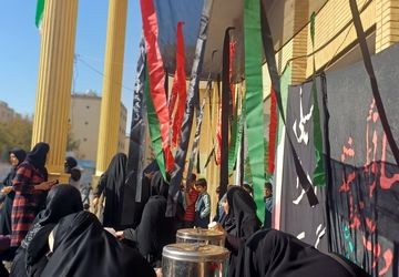 برپایی موکب به مناسبت شهادت حضرت فاطمه زهرا در دبستان پسرانه جمال ناحیه ۵اصفهان 