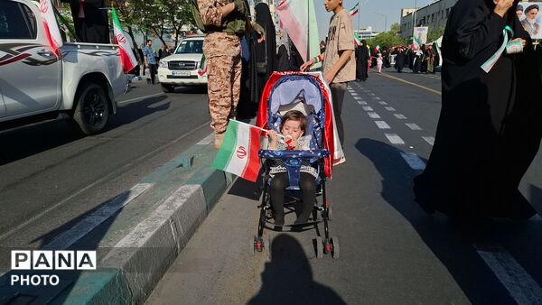 آینده‌سازان فردا، جان‌فدایان امروز